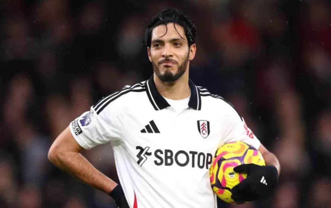 Profil Statistik Raul Jimenez: Gol, Assist & Rekor Terbaik Statistik lengkap Raúl Jiménez: Gol, assist, dan rekor top