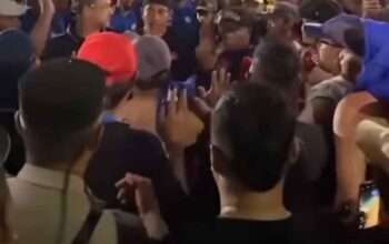 Aremania Ngamuk Lagi, Luapkan Kekecewaan Lawan Borneo