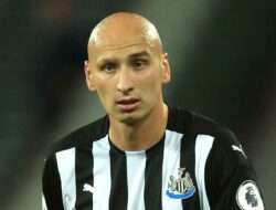 Alasan Mengejutkan Jonjo Shelvey Hijrah ke Timur Tengah