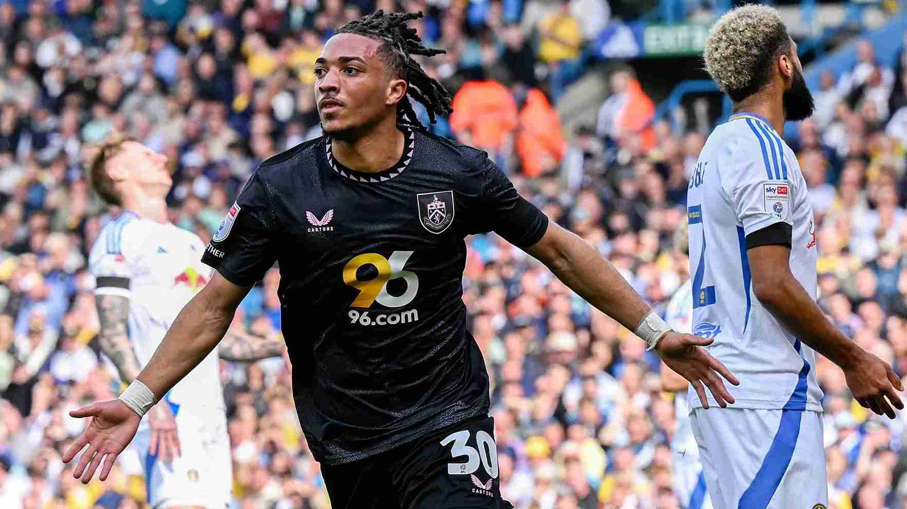 Prediksi Skor Burnley vs Leeds