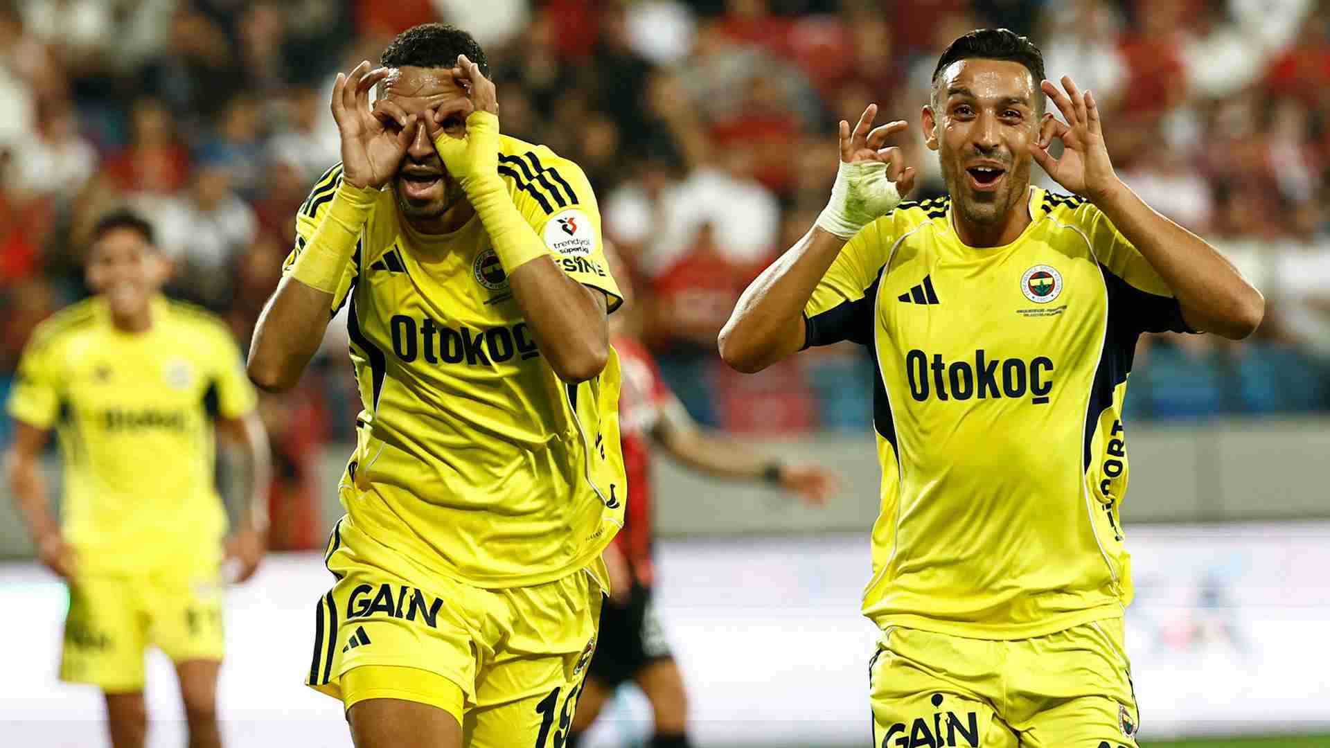 Prediksi Skor Fenerbahce vs Stuttgart