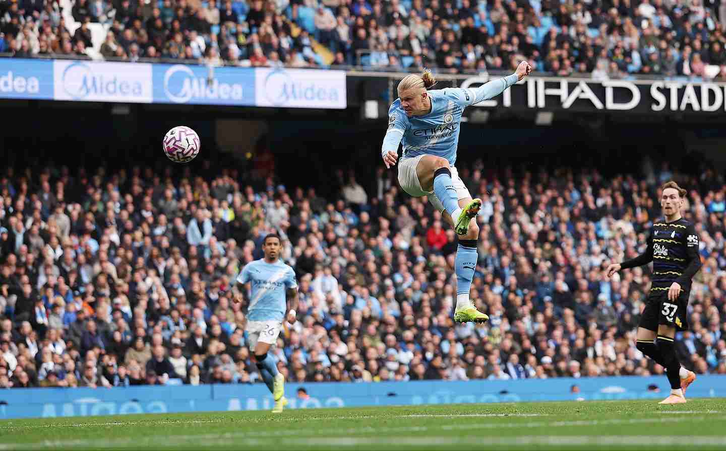 Prediksi Skor Villarreal vs Manchester City