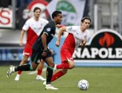 Prediksi Skor Feyenoord vs PSV 26 Oktober 2025: Eredivisie Pekan ke 10