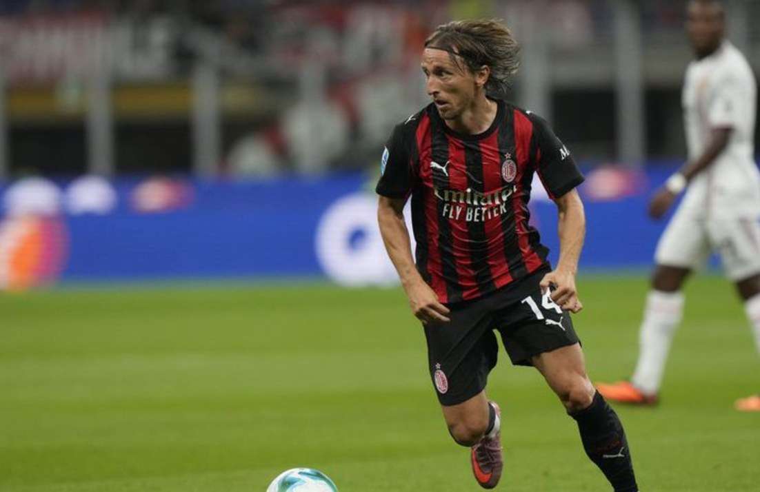 Terungkap! Rahasia Performa Gemilang Luka Modric di AC Milan Analisis mendalam sang maestro lini tengah Rossoneri.