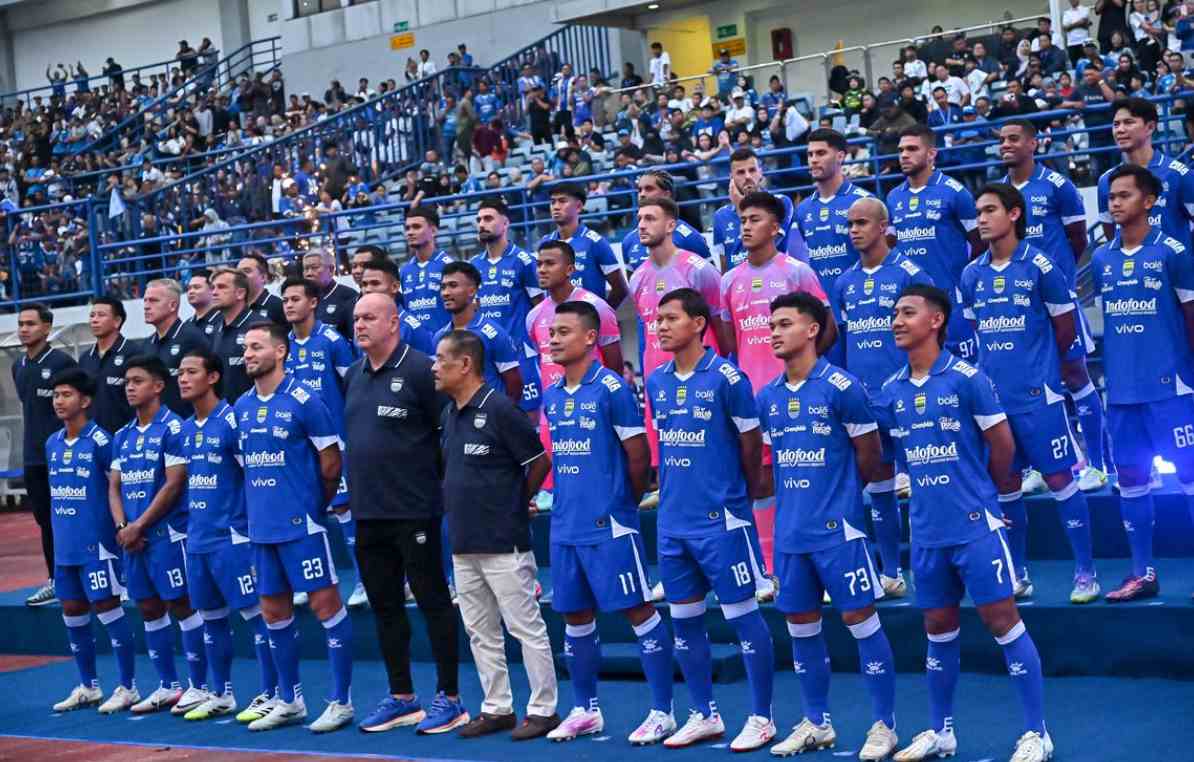 Cek Hasil 5 Pertandingan Terakhir Persib: Statistik & Skor Terbaru Analisis performa Maung Bandung di lima laga terakhirnya.