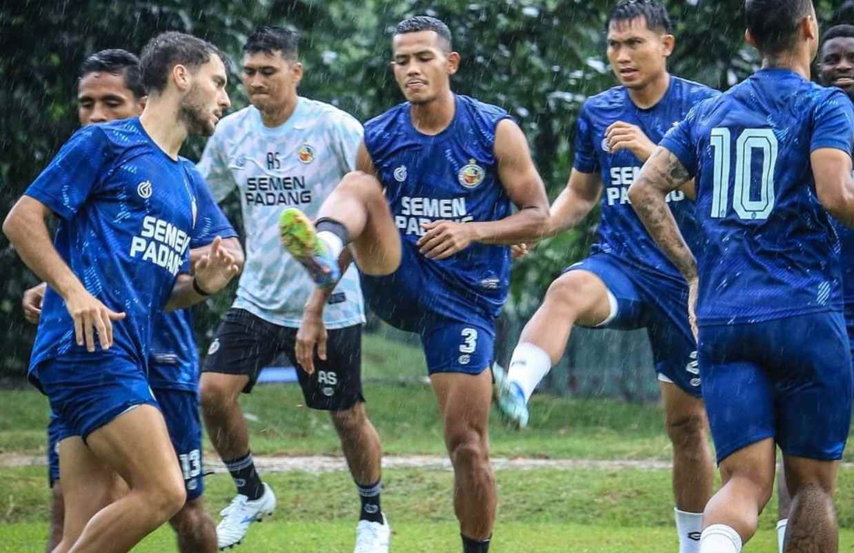 Data head-to-head Semen Padang vs Bhayangkara.