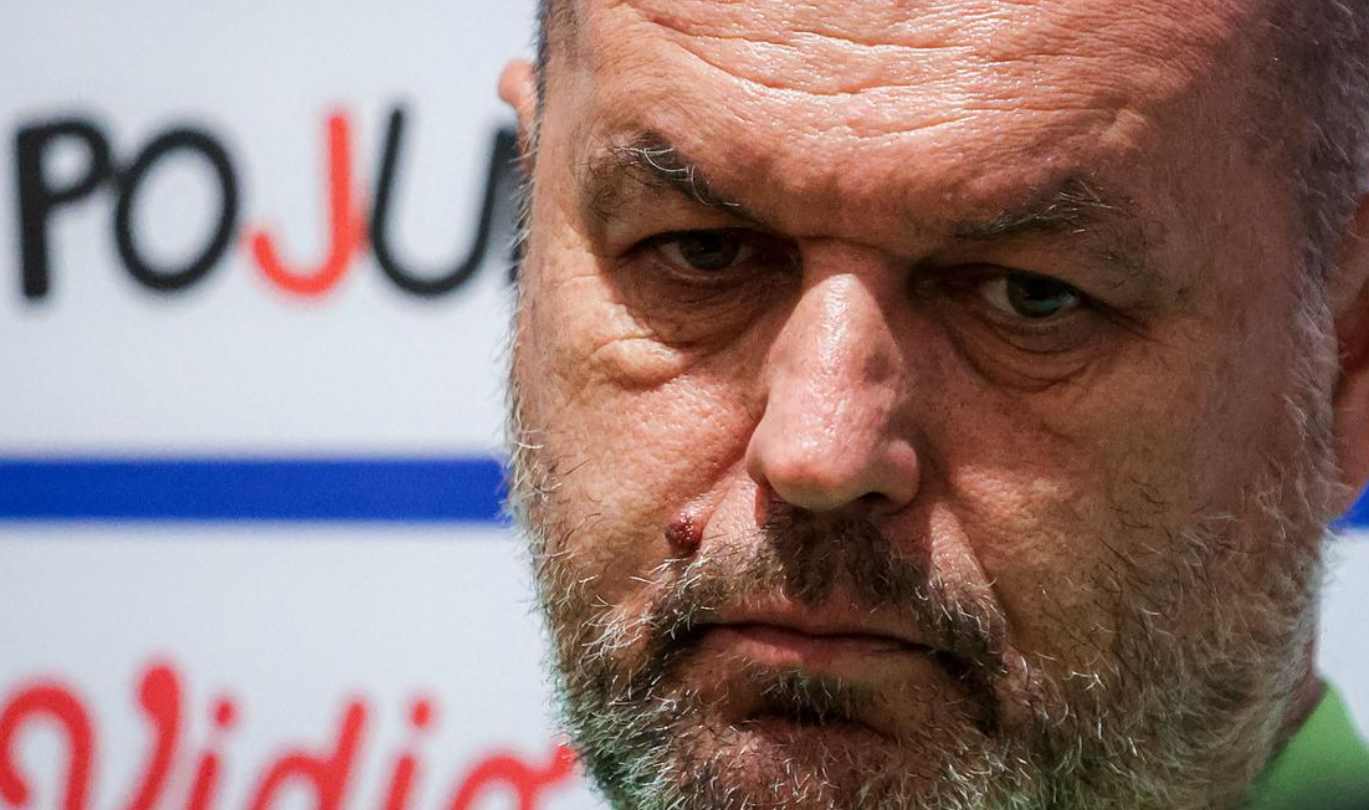 Terungkap! Ini Rahasia Racikan Jitu Bojan Hodak Buat Persib Tak Terkalahkan Kunci Sukses Taktik Bojan Hodak di Balik Laju Persib