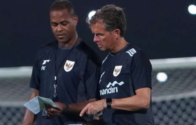 Patrick Kluivert Siap Dipecat, Ambil Tanggung Jawab Penuh Gagalnya Timnas ke Piala Dunia Pelatih ambil tanggung jawab penuh atas hasil buruk.