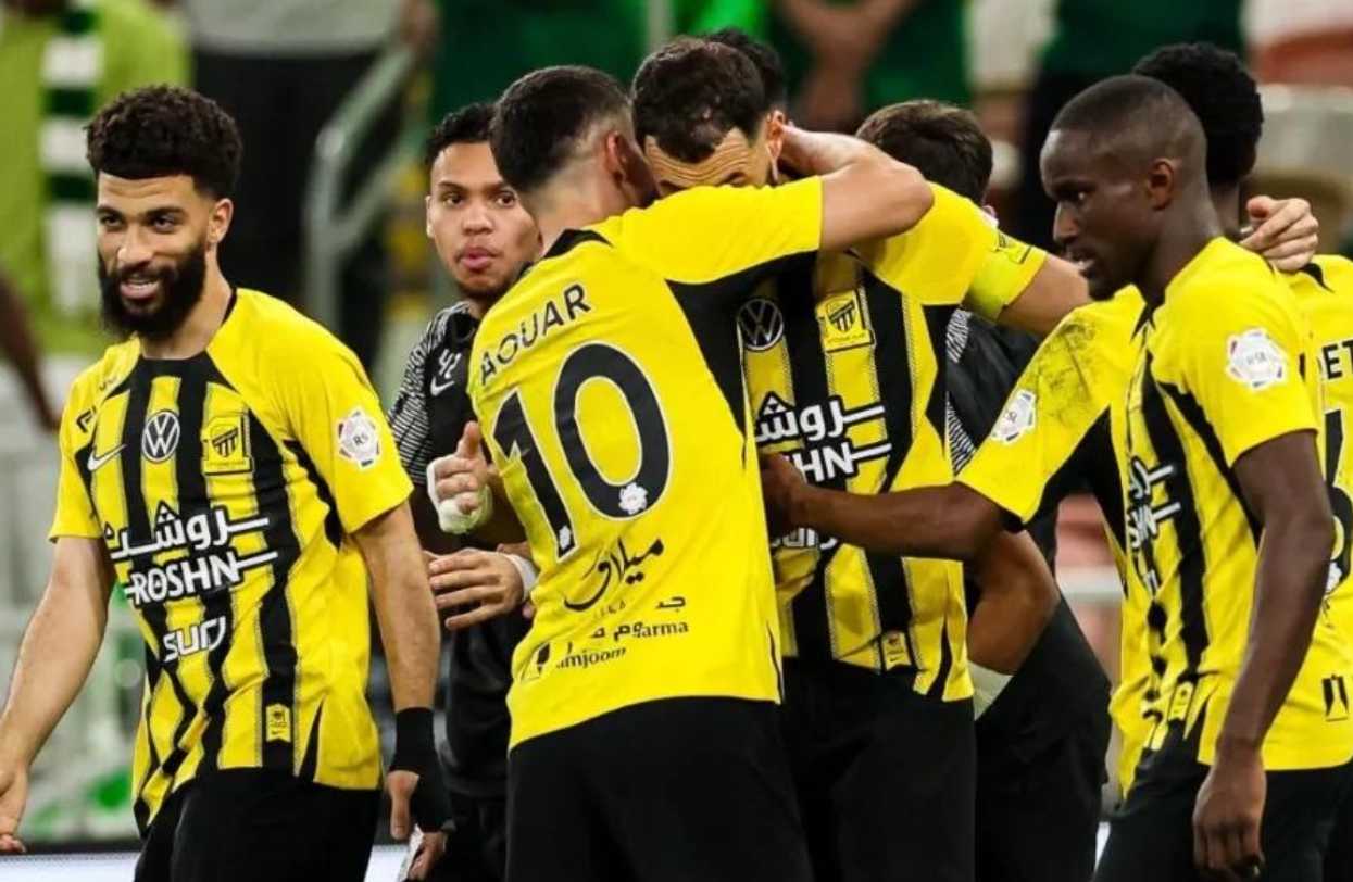 Riwayat skor al ittihad dan pemain bintang: Analisis Laga Terbaru Statistik Al Ittihad musim ini. Performa bintang top.