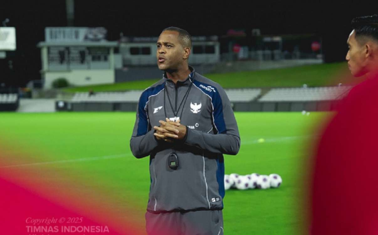 Daftar 6 Pemain Timnas Indonesia Dicoret Kluivert Jelang Lawan Arab Saudi Terungkap alasan pencoretan jelang laga penting.