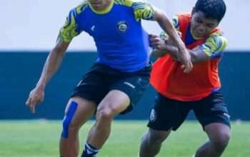 Curi 3 Poin di Kandang Lawan, Marcos Santos Pelatih Arema Puji Suporter