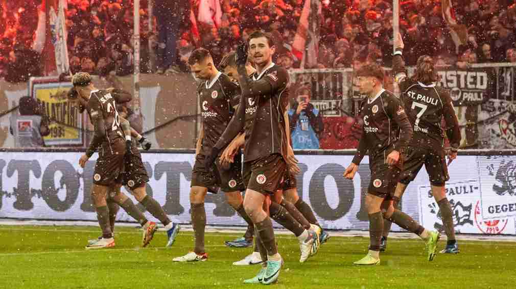 Prediksi Skor St Pauli vs Union Berlin 23 November 2025
