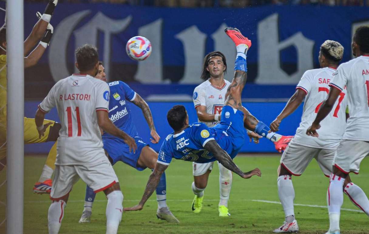 Malut United vs Persib Bandung Statistik: Head to Head & 5 Laga Akhir Data H2H dan Performa Terbaru Kedua Tim Jelang Laga.