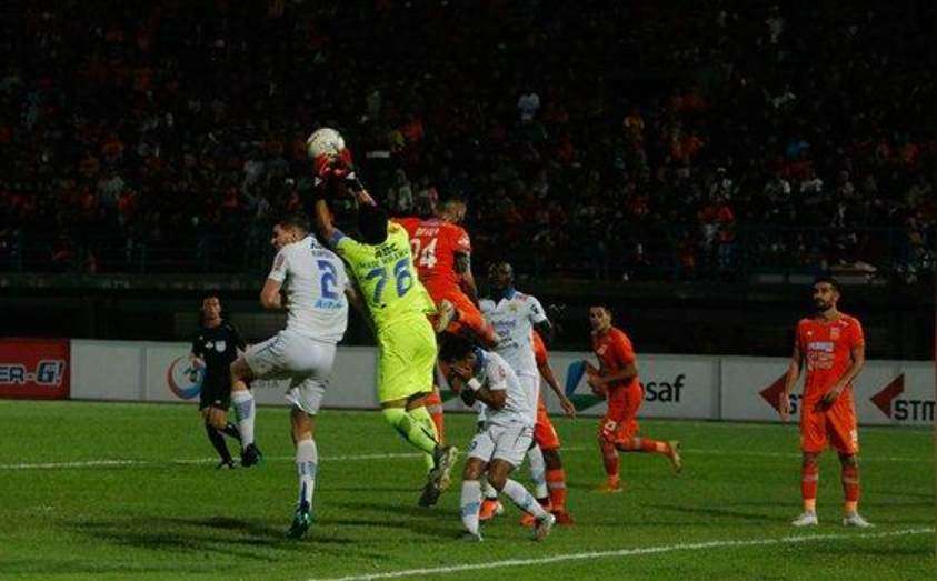 Statistik 5 pertemuan terakhir Persib vs Borneo: Maung Bandung Unggul? Data head to head serta rekor pertemuan terbaru