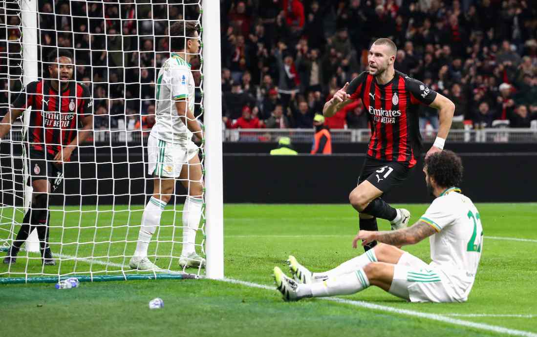 Hasil Liga Italia: AC Milan Bekuk AS Roma 1-0, Mike Maignan Tepis Penalti Krusial Milan Kalahkan Roma 1-0, Maignan Pahlawan Tepis Penalti