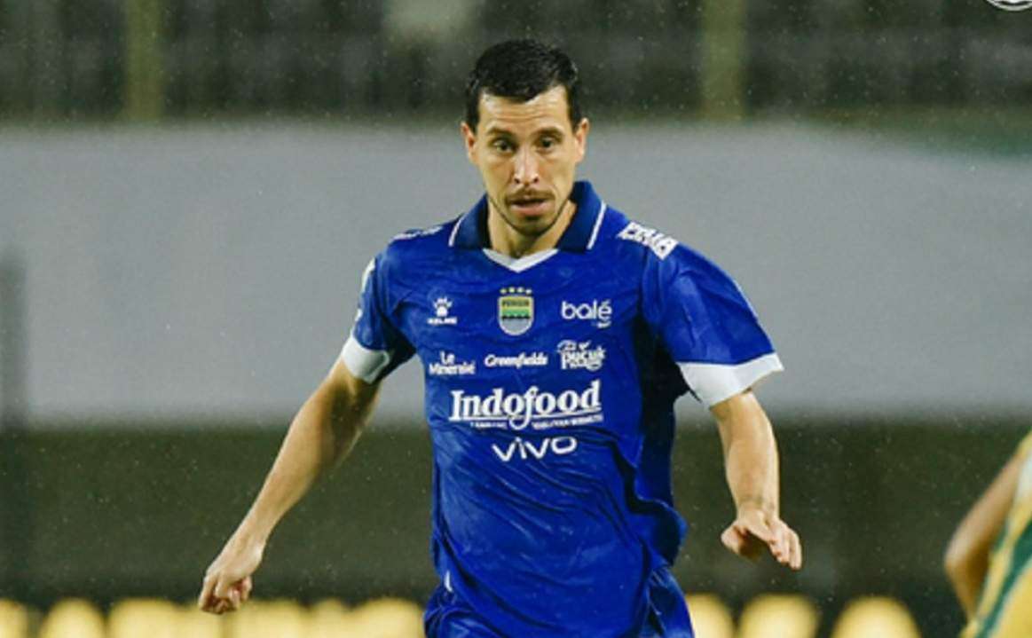 Pemain Termahal Liga 1 Sepanjang Masa, Siapa Pegang Rekor 2025? Update nilai transfer tertinggi di sepak bola Indonesia.