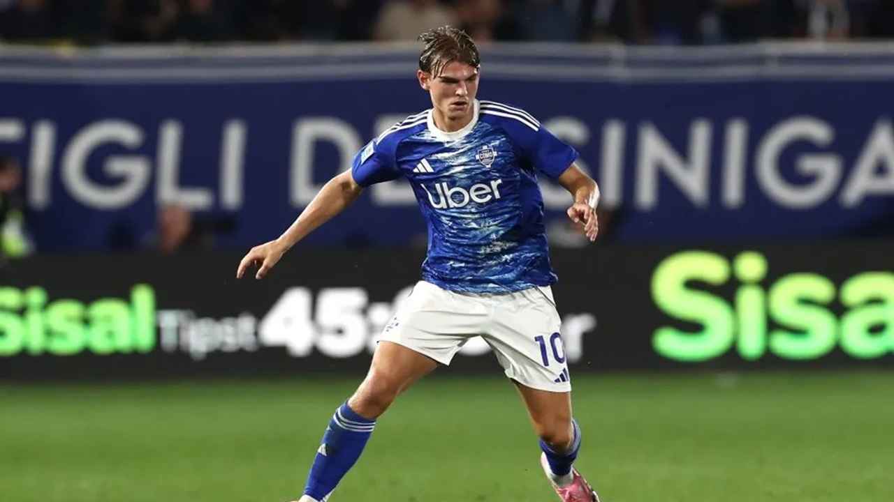 5 Daftar Pemain Terbaik Como yang Menarik Perhatian Pengamat Bola