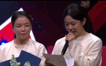 Chen Qingchen Resmi Pensiun, Jia Yifan Beri Pesan Mengharukan! Ini Isinya