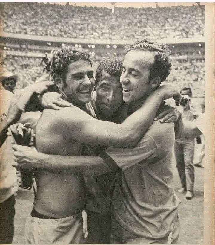 Mengingat Trio Terbaik Sepakbola Rivelino, Pele dan Jairzinho