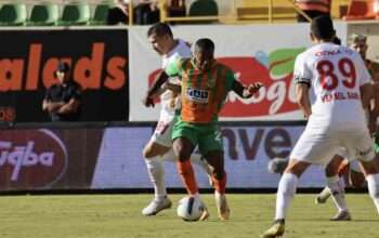 Prediksi Skor Alanyaspor vs Antalyaspor 9 Desember 2025: Liga Super Turki Pekan ke 15