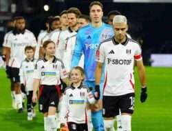 Prediksi Skor Fulham vs Crystal Palace 7 Desember 2025: Adu Taktik Sistem Pertahanan