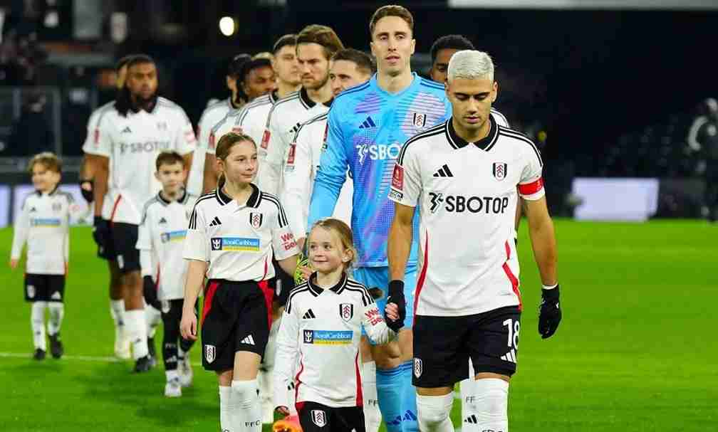 Prediksi Skor Fulham vs Crystal Palace 7 Desember 2025: Adu Taktik Sistem Pertahanan