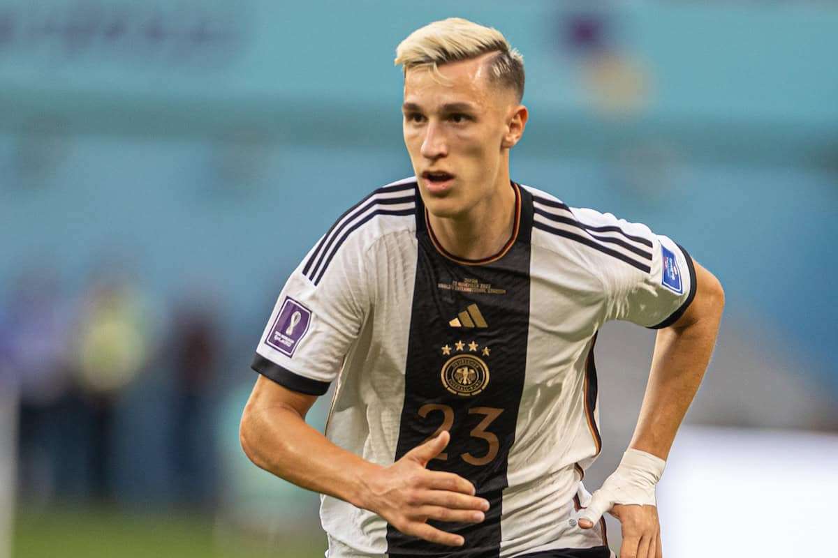 Bek Terbaik Dortmund Musim 2025/2026:2 Nama Ini jadi Tumpuan!