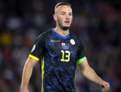 Daftar Bek Napoli Terbaik Sepanjang 2025, Il Partenopei Kokoh di Puncak Klasemen