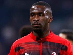 Daftar Bek Terbaik AC Milan Musim 2025/2026, 6 Nama Ini Paling Menonjol