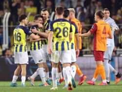 Prediksi Skor Fenerbahce vs Galatasaray 2 Desember 2025: Siapa Penguasa Derby Istanbul?
