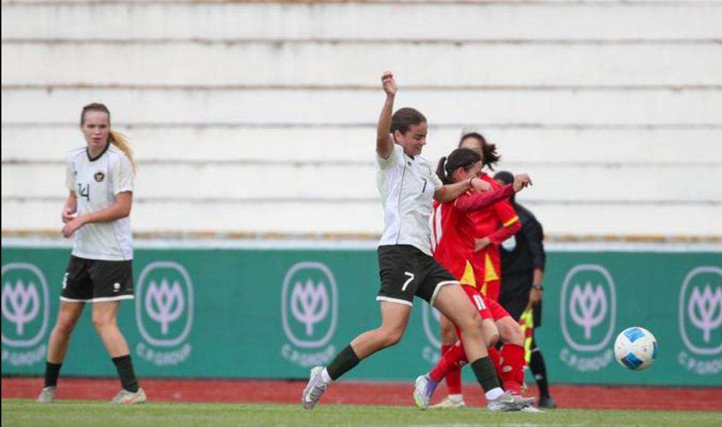 Garuda Pertiwi takluk; peluang rebut medali perunggu.