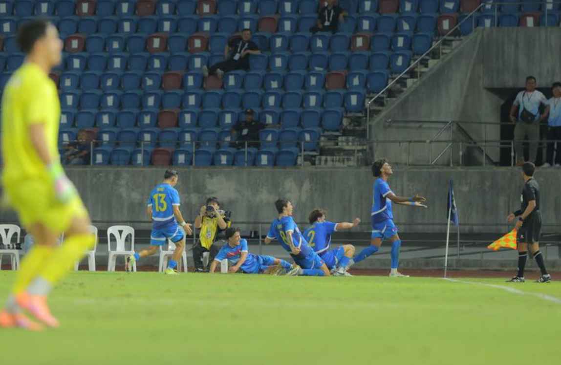 Profil Otu Banatao Pencetak Gol Filipina Yang Bobol Gawang Indonesia Mengenal Sosok Otu Banatao Striker Timnas Filipina