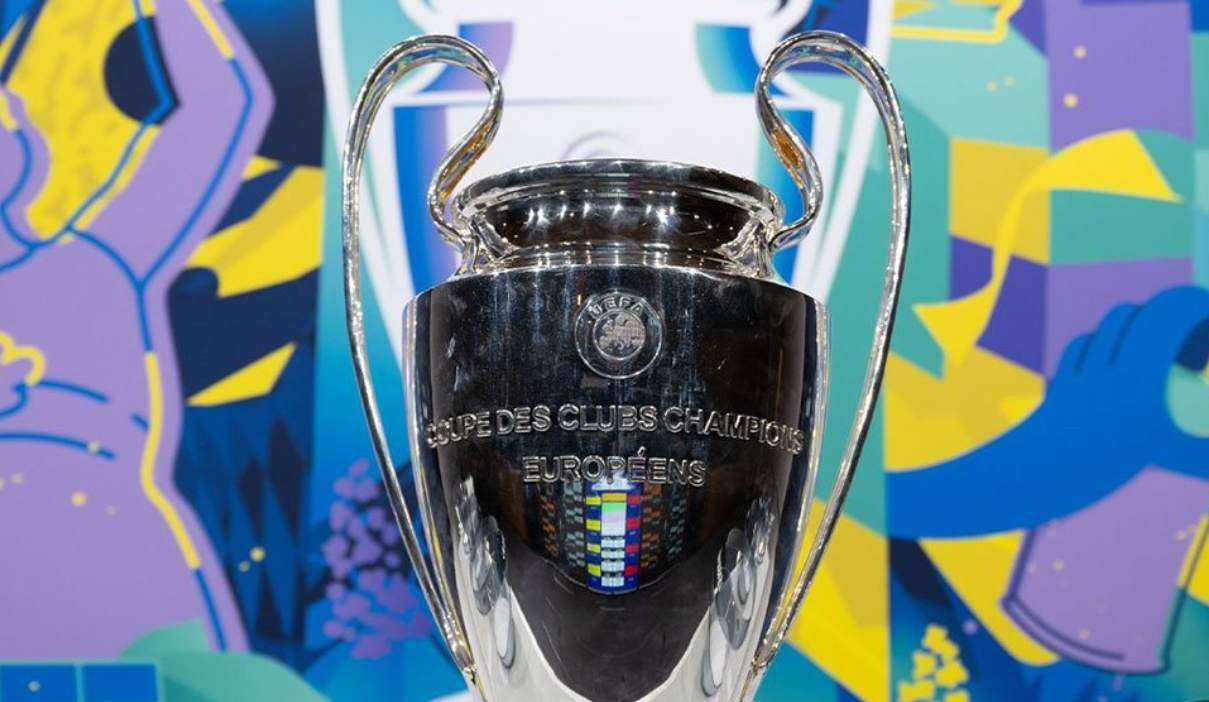 Format Liga Champions membingungkan? Ini Penjelasan Lengkap Fase Liga & Play-off 2025/26 Pahami sistem baru UCL Fase Liga dan Play-off lengkap.