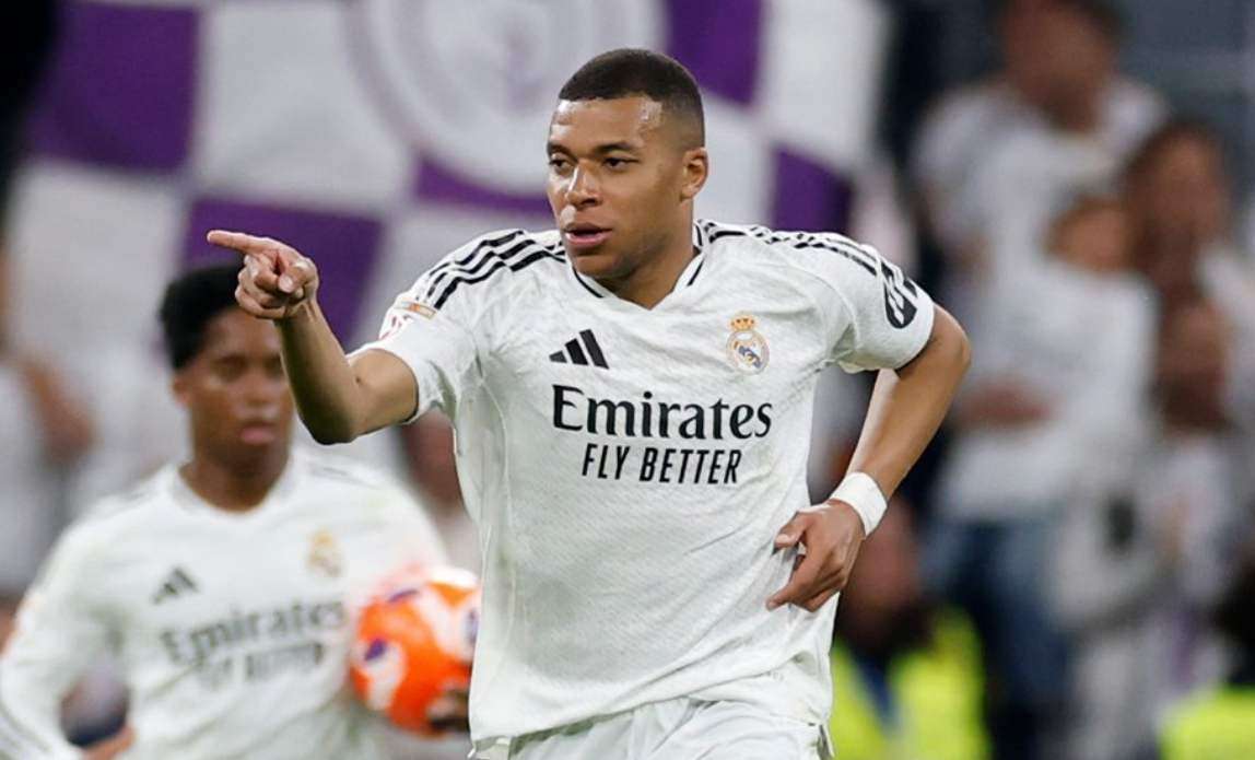 Siapa yang Lebih Hebat: Mohamed Salah Vs Kylian Mbappe di Era Modern? Analisis Statistik 2025 Perbandingan head-to-head Salah vs Mbappe di era modern.