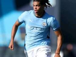 Bursa Transfer FC Köln 2026: Merayu Bek Muda Manchester City dengan “Status Pinjaman”