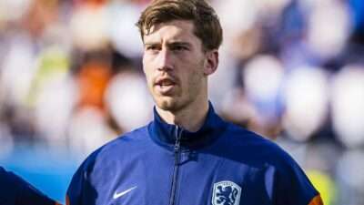 Profil Robin Roefs Kiper Sunderland: Permata Tersembunyi Calon Bintang Belanda Kisah Robin Roefs layak disebut sebagai dongeng modern