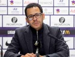 Manajer Baru Chelsea Pengganti Enzo Maresca, Ini Profil Liam Rosenior,