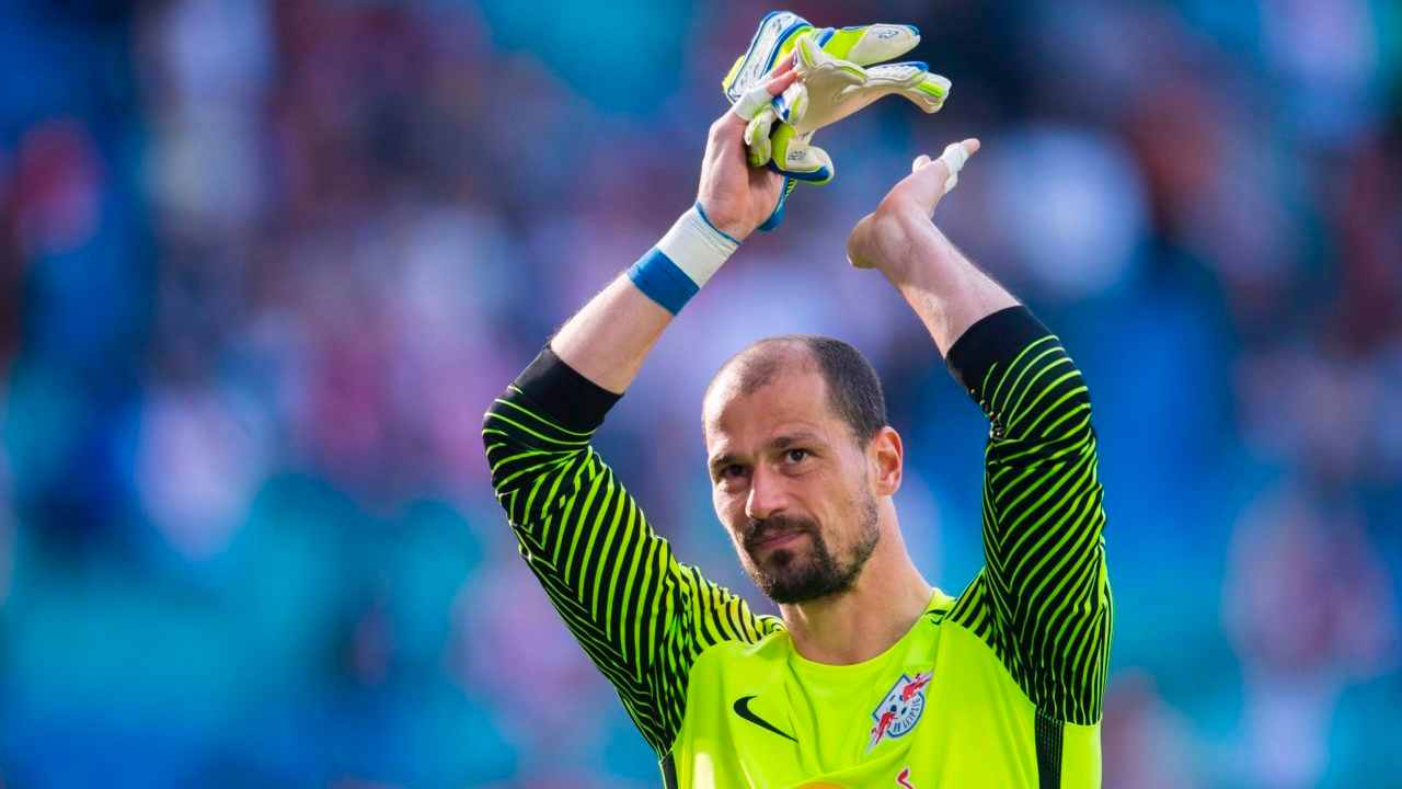 3 Kiper Legenda Leipzig yang Sarat Pengalaman! Legenda berikutnya adalah Fabio Coltorti